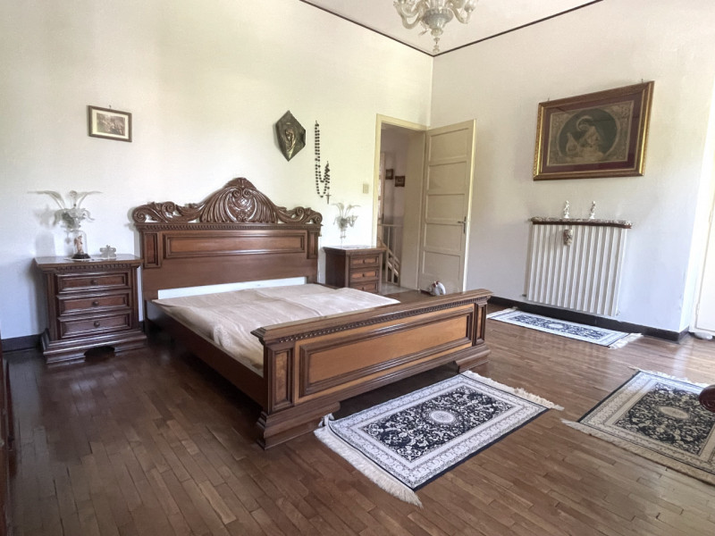 In centro a Piove a 50 metri di distanza dall'Ospedale, lungo via Circonvallazione, porzione cent...