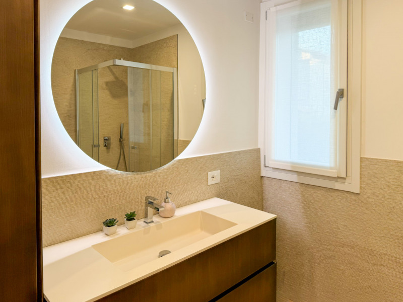 (Per INFO Roberto 3453195338) A Castelfranco Veneto, in una zona residenziale molto tranquilla e ...