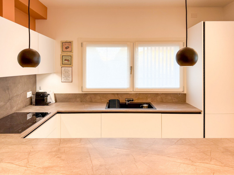 (Per INFO Roberto 3453195338) A Castelfranco Veneto, in una zona residenziale molto tranquilla e ...