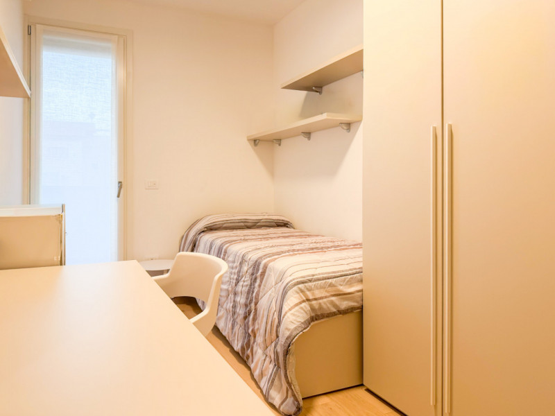 (Per INFO Roberto 3453195338) A Castelfranco Veneto, in una zona residenziale molto tranquilla e ...