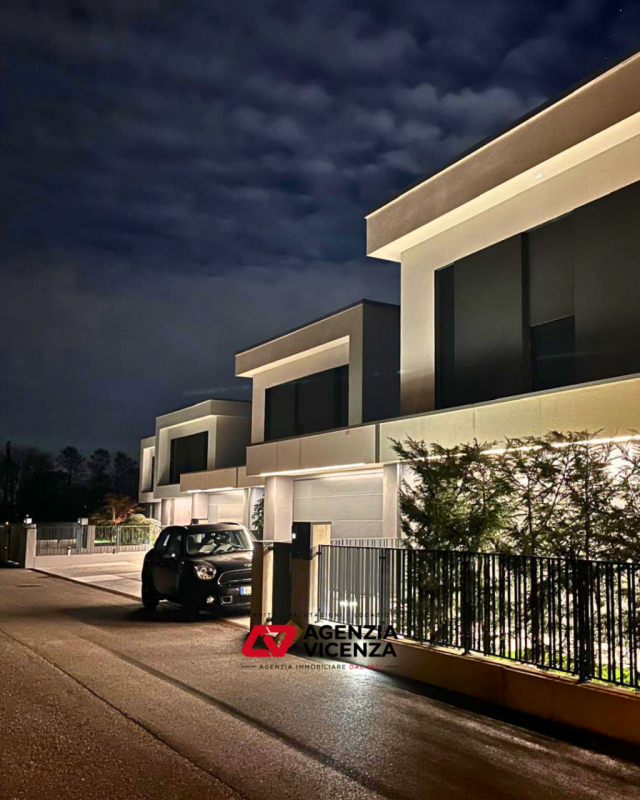 COSTABISSARA: RECENTISSIMA VILLA IN CLASSE ENERGETICA A4 CON GIARDINO E GARAGE DOPPIO - Rif. 8309...