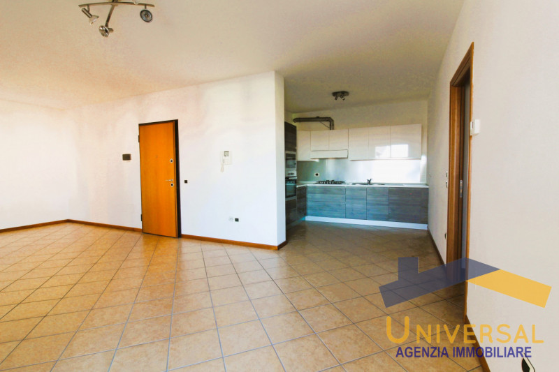 LIBERO DA SUBITO - Elegante appartamento quadrilocale situato nel cuore di San Giorgio delle Pert...