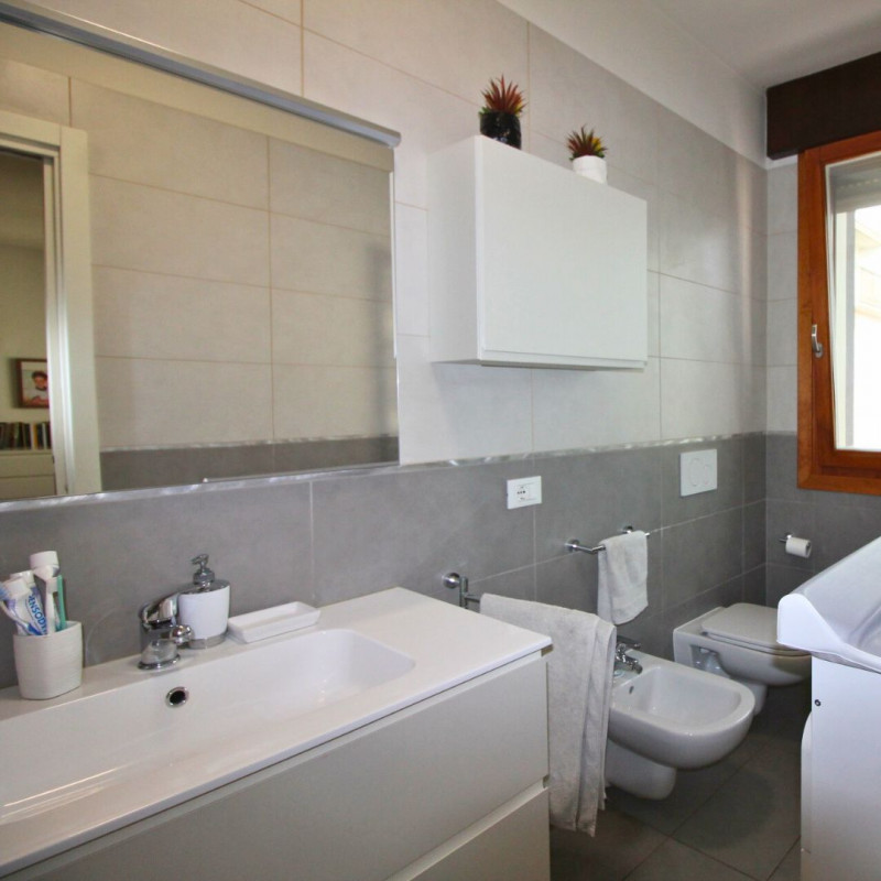 Scoprite il vostro nuovo spazio abitativo nel cuore di Santa Bertilla, una delle zone più ricerca...