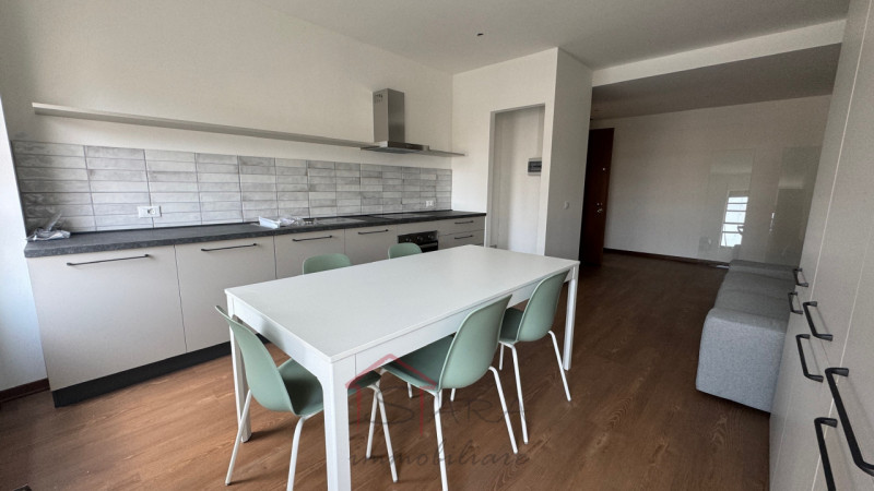 PADOVA - LARGO EUROPA
N. 2 APPARTAMENTI DI 200 MQ CIASCUNO PER INVESTIMENTO - GIA' LOCATI A STUDE...