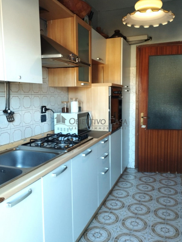 Rif. TO127 - Torreglia (PD) – Proponiamo in vendita un accogliente appartamento in una piccola pa...