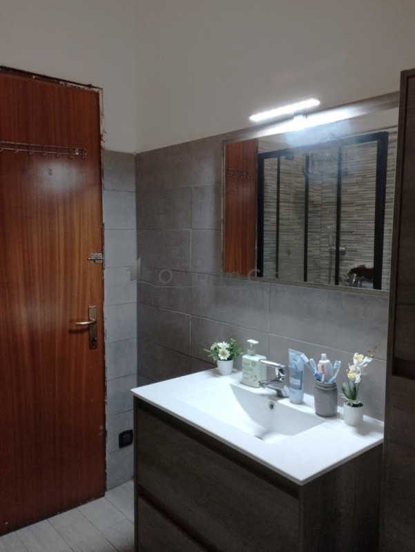 Rif. TO127 - Torreglia (PD) – Proponiamo in vendita un accogliente appartamento in una piccola pa...