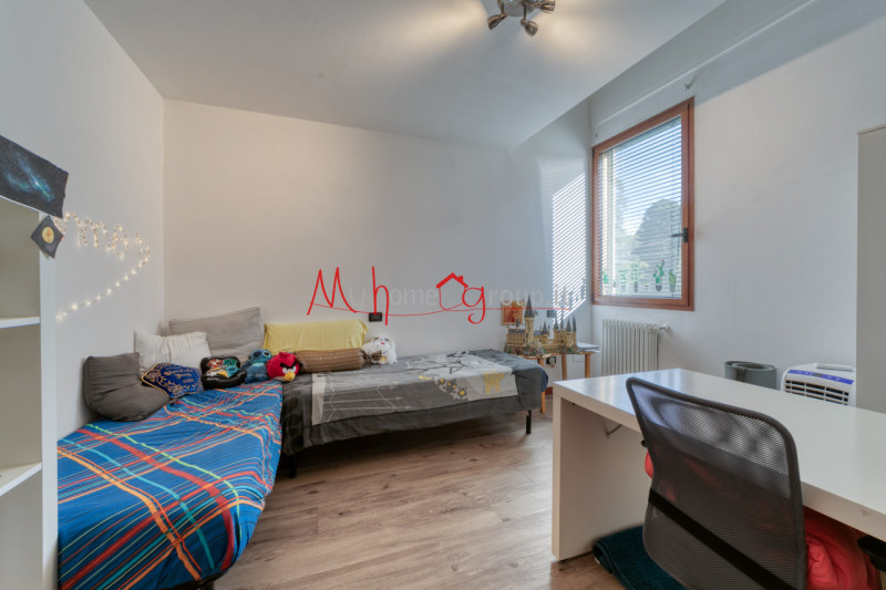 PADOVA ZONA PALTANA - In piccolo condominio, appartamento disposto su due piani in zona interna e...