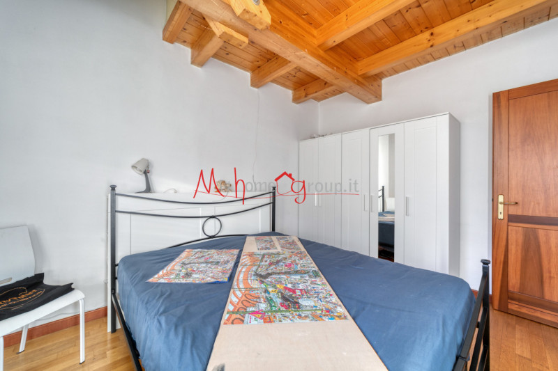 PADOVA ZONA PALTANA - In piccolo condominio, appartamento disposto su due piani in zona interna e...