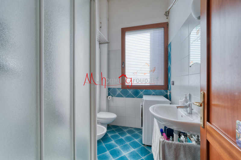 PADOVA ZONA PALTANA - In piccolo condominio, appartamento disposto su due piani in zona interna e...