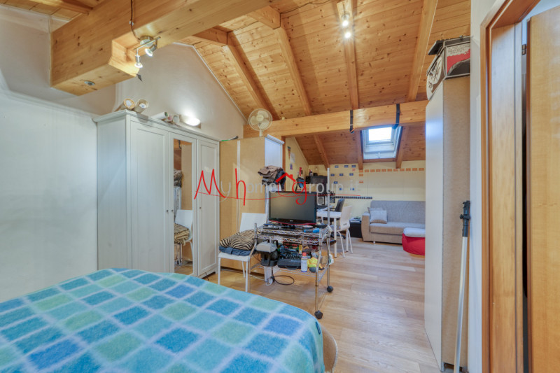 PADOVA ZONA PALTANA - In piccolo condominio, appartamento disposto su due piani in zona interna e...