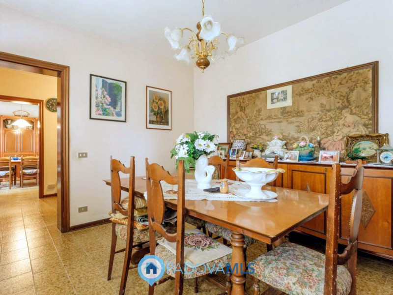 Immobile in esclusiva al Gruppo Padova MLS

Immersa nel verde ma comodamente vicina al centro del...