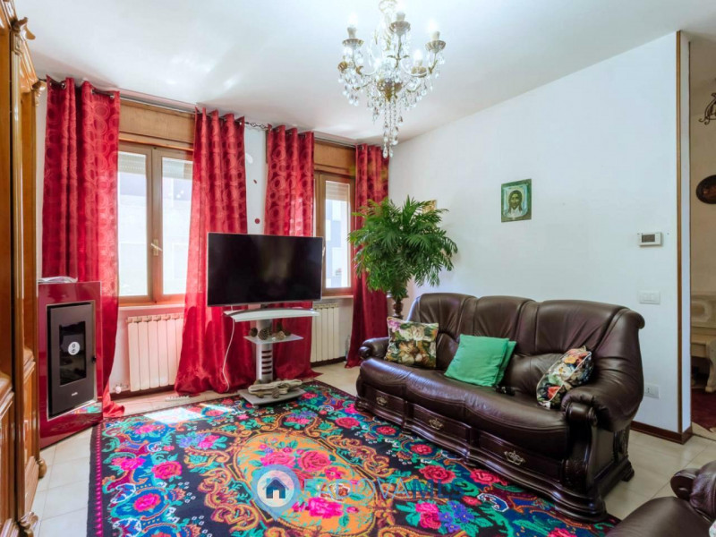 Immobile in esclusiva al Gruppo Padova MLS

In una tranquilla zona residenziale del Comune di San...