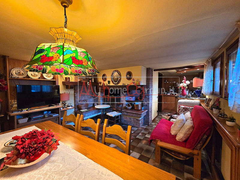 SACCOLONGO - (Rif.V359-s) - Scopri questa straordinaria villa situata nel cuore di Saccolongo, un...