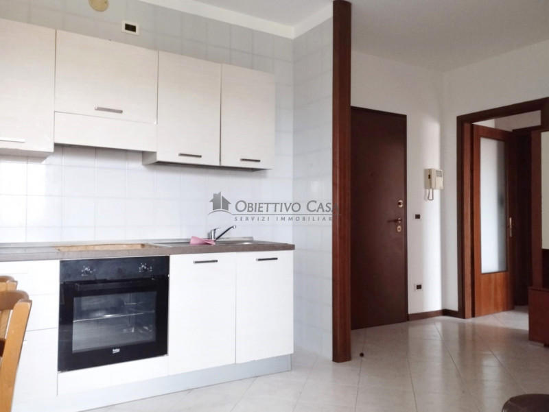 Rif. ME105 - Proponiamo accogliente appartamento di 60 mq situato al secondo piano di una palazzi...