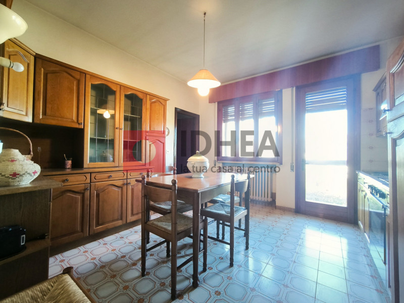 TREVISO SANT'ANGELO RIF. "UTA1"

A 5 minuti dal centro cittadino, proponiamo in vendita casa sing...