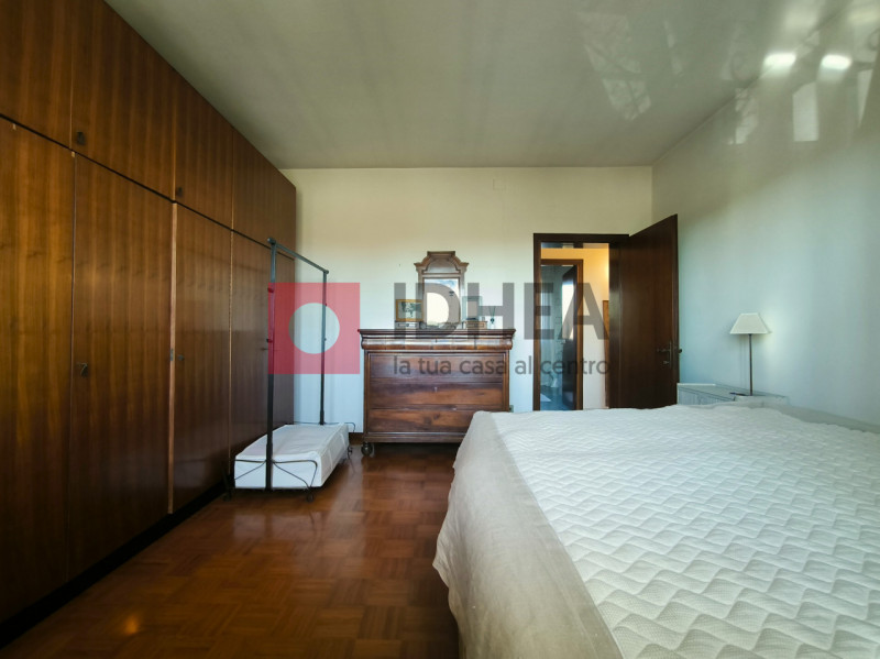 TREVISO SANT'ANGELO RIF. "UTA1"

A 5 minuti dal centro cittadino, proponiamo in vendita casa sing...