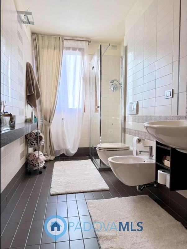 Immobile in esclusiva al Gruppo Padova MLS

PONSO: paesino a 5 km da Este, contesto silenzioso ed...