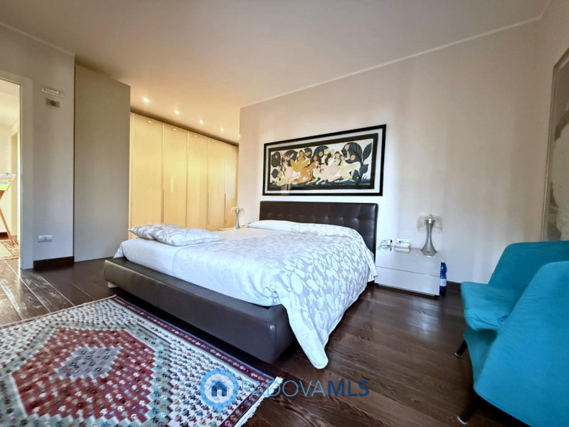 Immobile in esclusiva al Gruppo Padova MLS

PONSO: paesino a 5 km da Este, contesto silenzioso ed...