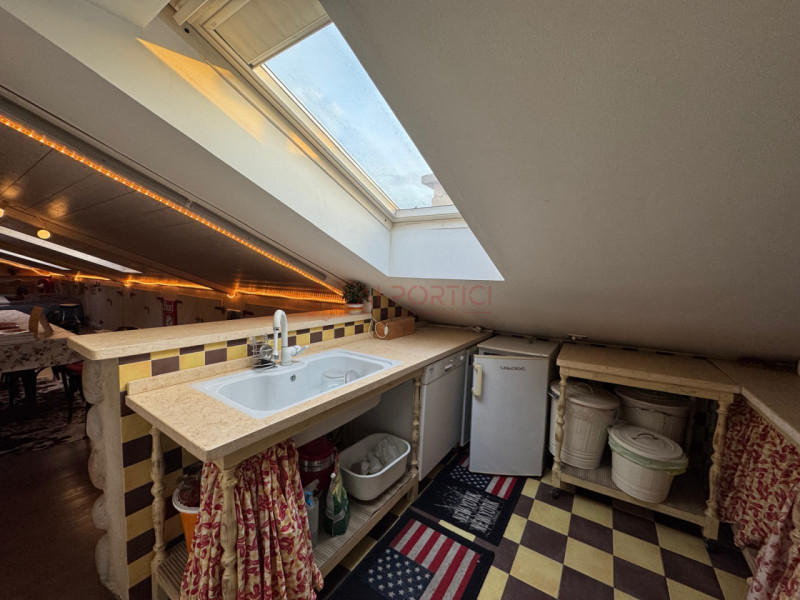 PIOVE DI SACCO centro storico - MANSARDA COMPLETAMENTE ARREDATA con moltissima cura e personalità...