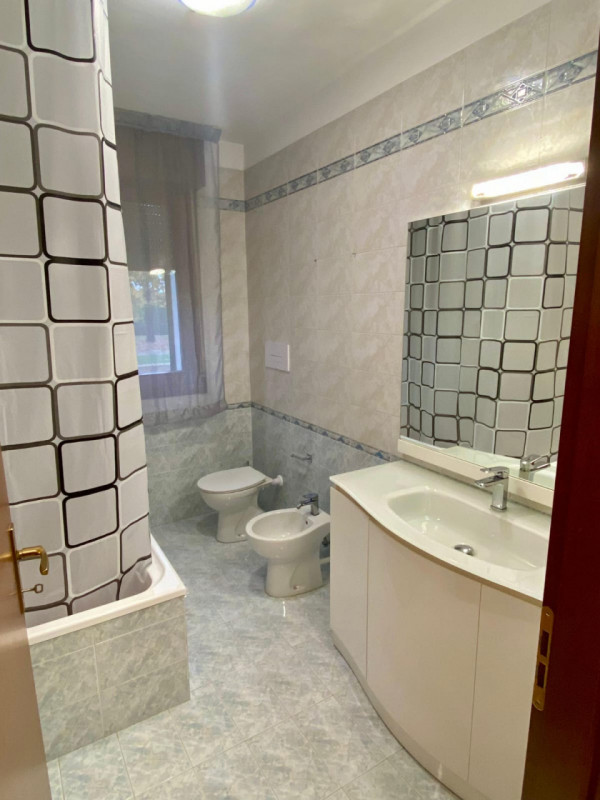 INFO E/O APPUNTAMENTO SOLO TRAMITE MAIL SULL' OFFERTA DI LOCAZIONE SOLO SE ANCORA DISPONIBILE. tg...