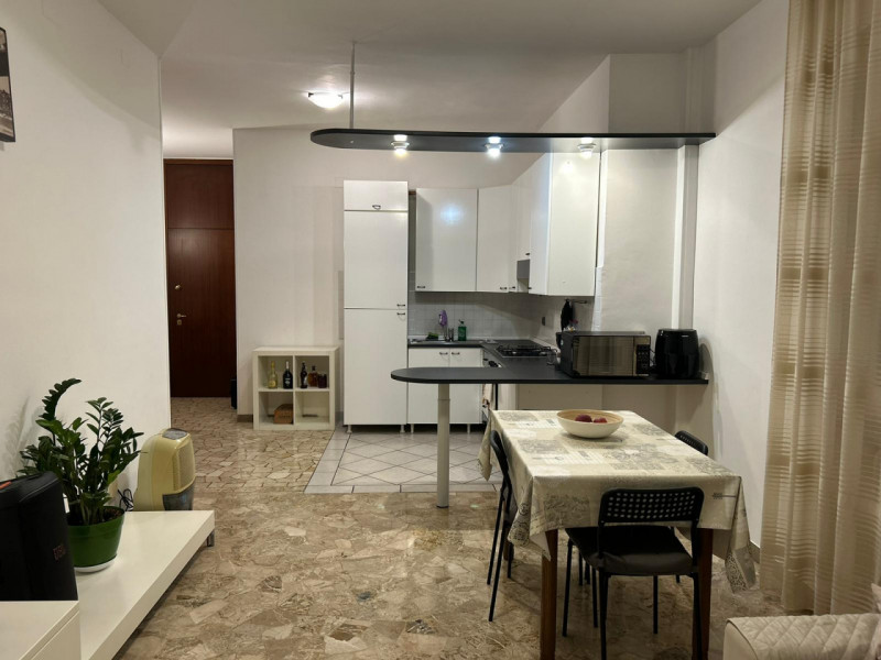 SANTA BERTILLA


Inserito in una zona comoda a tutti i principali servizi e a pochi minuti dal ce...