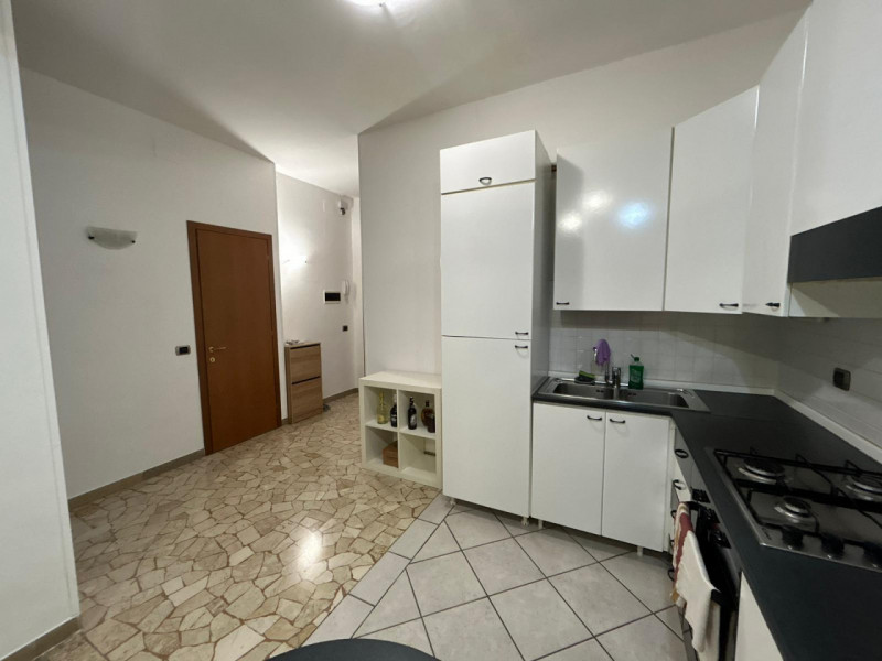 SANTA BERTILLA


Inserito in una zona comoda a tutti i principali servizi e a pochi minuti dal ce...