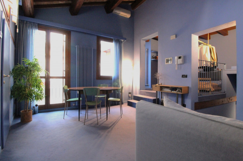 UBICAZIONE E CONTESTO

L’immobile è situato in una posizione strategica, nelle immediate vicinanz...