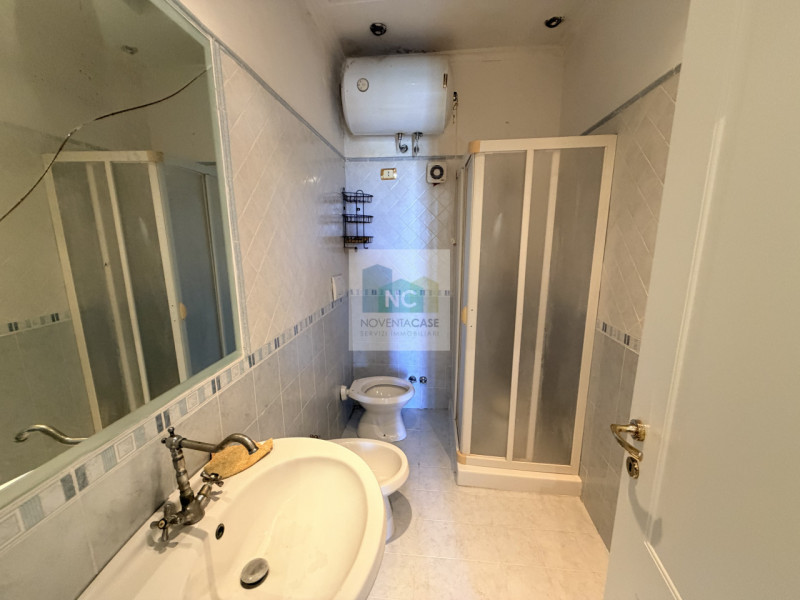 Scopri la tua nuova casa nel cuore di Casamicciola Terme! Proponiamo in vendita una splendida por...