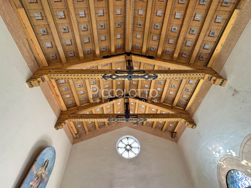 Rif. V5398 - Prestigiosa Villa dalle origini settecentesche in località Mercato Vecchio a Montebe...