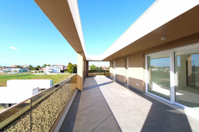 SAN GIACOMO: situato all'interno della nuova lottizzazione, condominio di nuova costruzione di so...