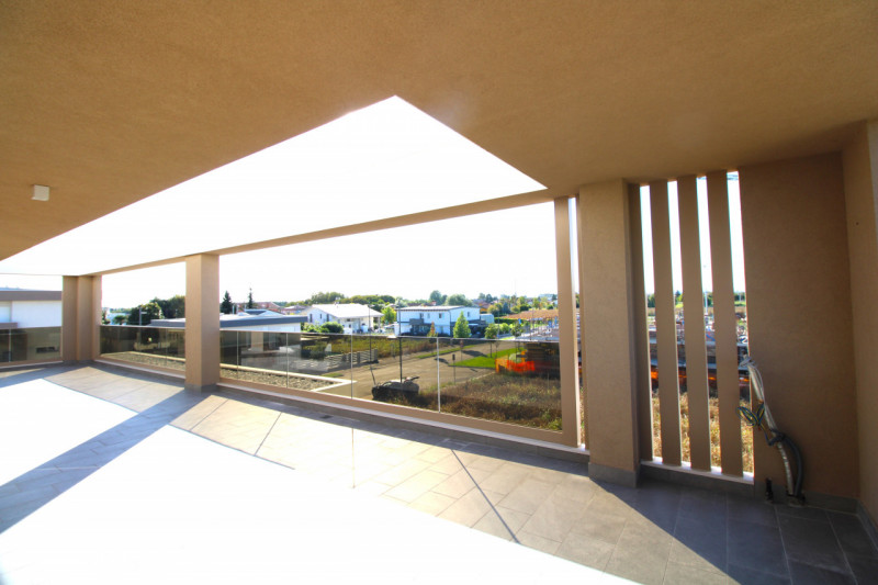 SAN GIACOMO: situato all'interno della nuova lottizzazione, condominio di nuova costruzione di so...