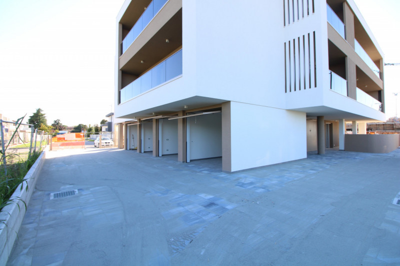 SAN GIACOMO: situato all'interno della nuova lottizzazione, condominio di nuova costruzione di so...