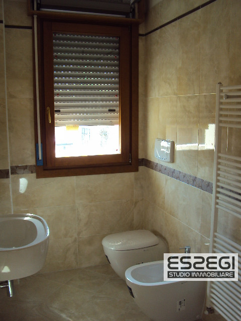 A Padova, nel quartiere San Carlo, proponiamo un elegante appartamento duplex di recente costruzi...