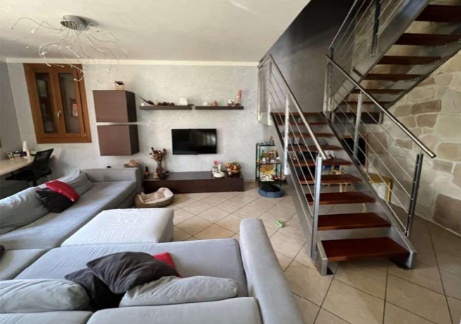 ASTA
Scopri questa splendida villa situata nel cuore di Villafranca Padovana, un comune che combi...