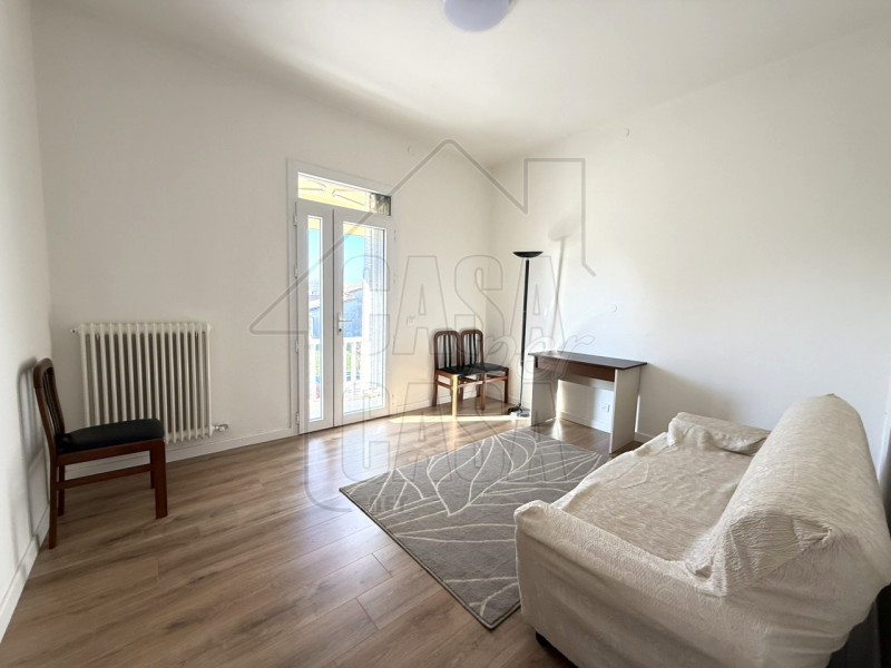 Splendida casa singola in stile veneto, immersa nella tranquillità della campagna. La proprietà t...