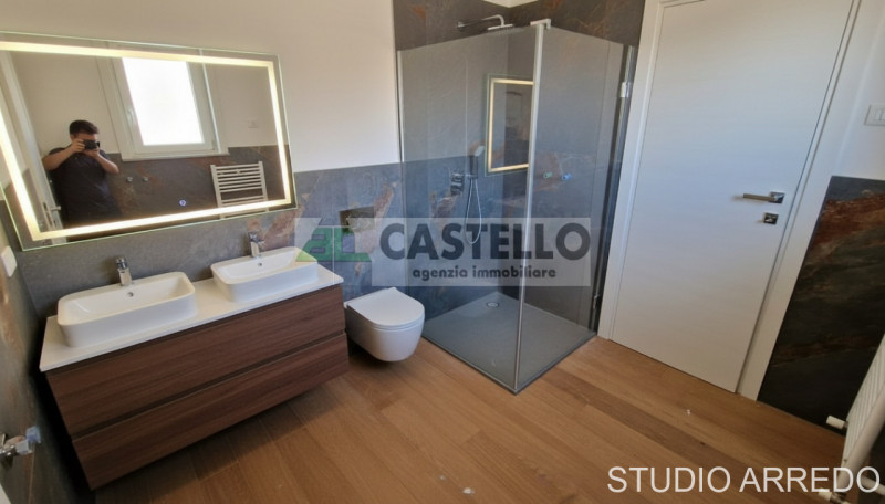 PADOVA – ZONA STANGA
Villa singola ristrutturata in classe A4 con ampi spazi e comfort moderni

C...