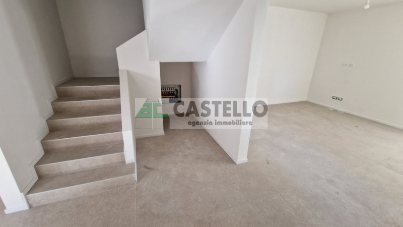 PADOVA – ZONA STANGA
Villa singola ristrutturata in classe A4 con ampi spazi e comfort moderni

C...