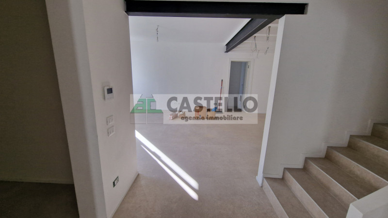 PADOVA – ZONA STANGA
Villa singola ristrutturata in classe A4 con ampi spazi e comfort moderni

C...
