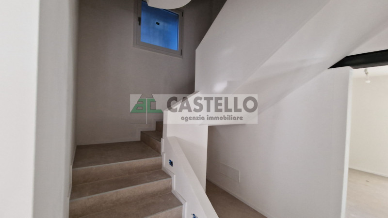 PADOVA – ZONA STANGA
Villa singola ristrutturata in classe A4 con ampi spazi e comfort moderni

C...