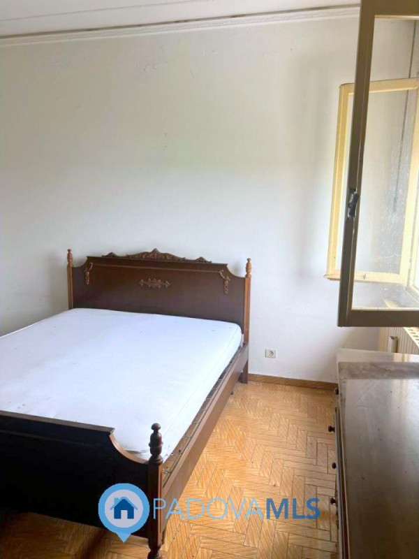 Immobile in esclusiva al Gruppo Padova MLS

Vendesi a Solesino porzione di bifamiliare con ampio ...