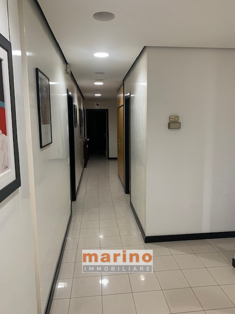 PADOVA VIA NAZARETH 
Ufficio al piano terra in ottimo contesto condominiale con servizio di porti...