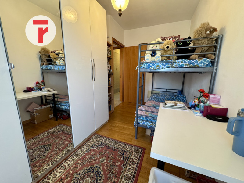 Campodarsego - loc. Reschigliano. Proponiamo in vendita appartamento al primo piano in un condomi...