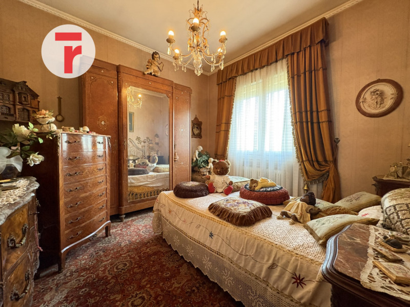 Casa singola situata in zona Stanga / Pio X, in posizione comoda al centro città, alla nuova line...