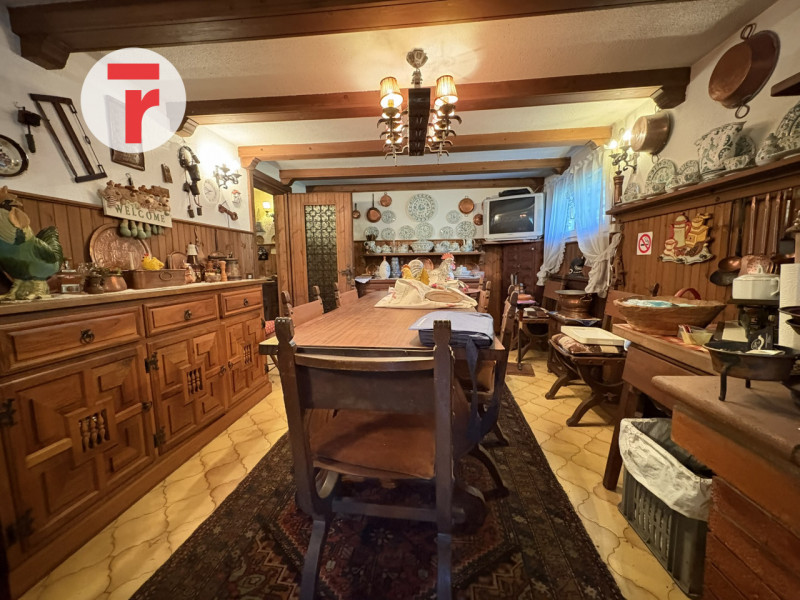 Casa singola situata in zona Stanga / Pio X, in posizione comoda al centro città, alla nuova line...