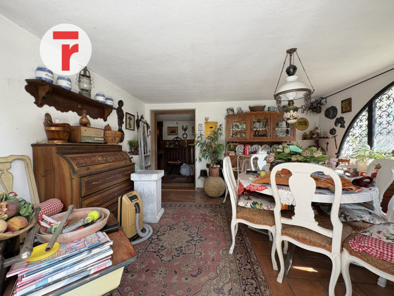 Casa singola situata in zona Stanga / Pio X, in posizione comoda al centro città, alla nuova line...