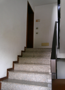 Rif. A.A.330-23

Vendita all'asta - appartamento al 2° piano in data 16 dicembre  2025

Descrizio...