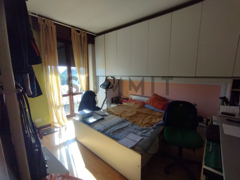 VILLAVERLA - Novoledo: ampio TRICAMERE all'ultimo piano abitabile da subito, con garage doppio e ...