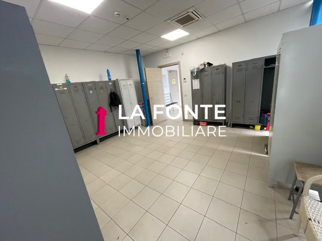 Scopri questa straordinaria opportunità di affitto nel cuore di Pianiga, nella zona strategica di...