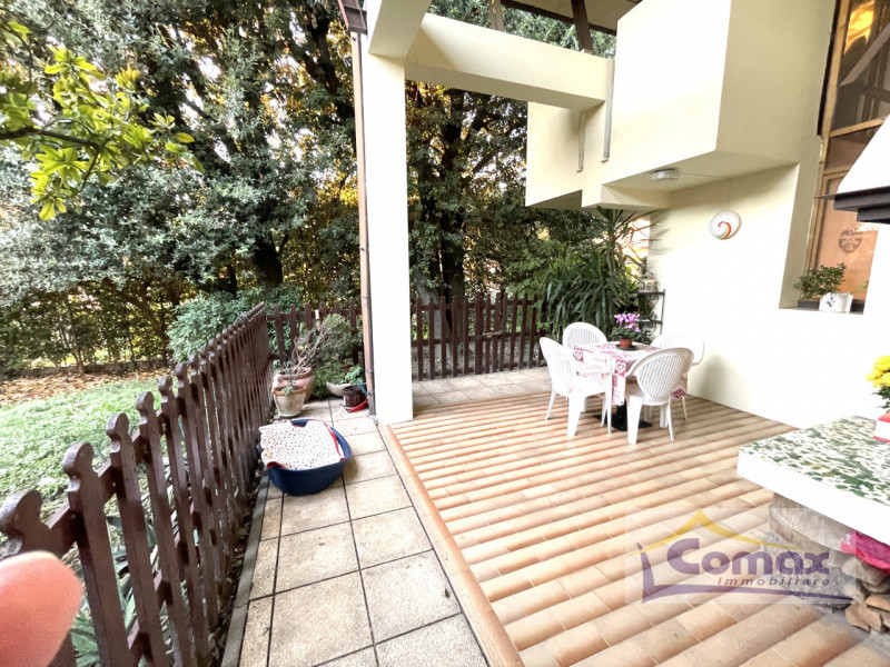 Abano Terme, Monterosso, proponiamo in vendita una bellissima villa singola disposta su 3 livelli...