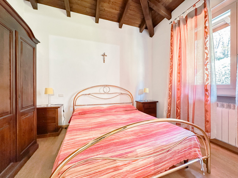 Villa for sale in Colazza, overlooking Lake Maggiore